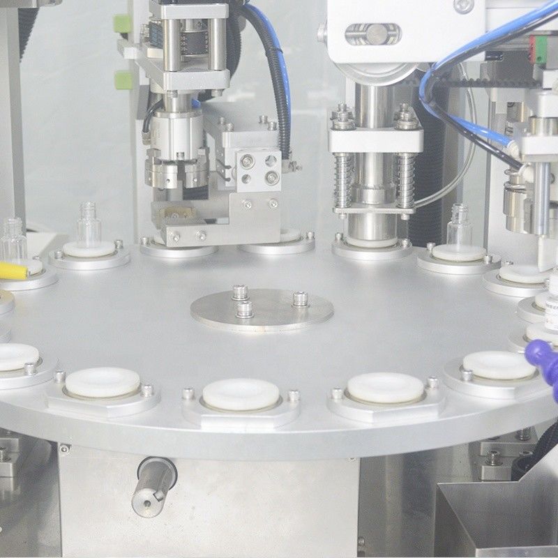 Chili Sauce Chuck Type Flasje Ontsluiting Plug Leak Detection geïntegreerde machine