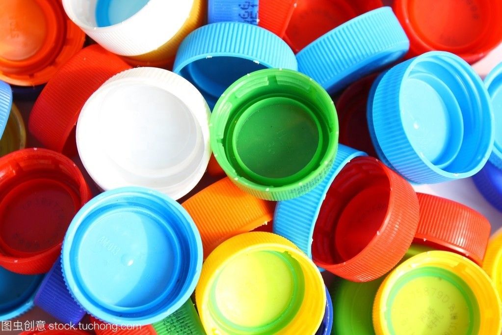 Plastic fles/buis dop voedingssorter met detailhandel plastic deksels sorteren vibrator