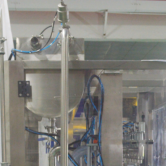 Automatische vloeistofvulmachine met 8 vulkoppen voor 5L kookolie en kokosolie