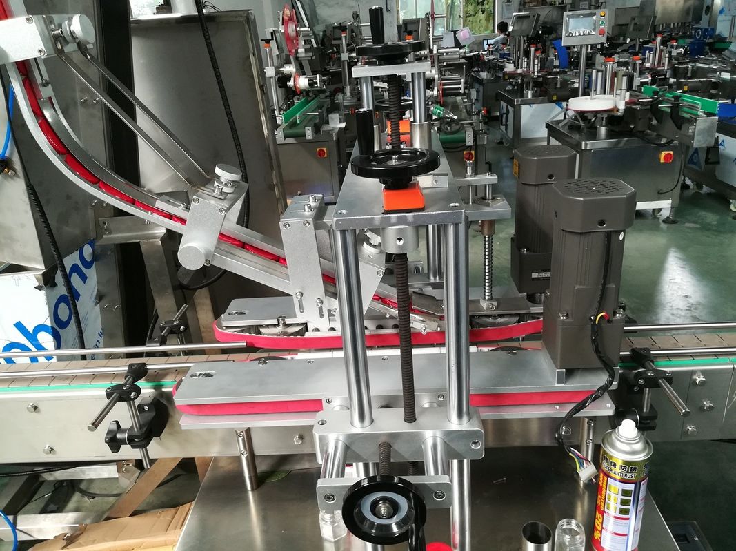Volledig automatische lineaire plastic draad fleskapper dopmachine voor het wrijven van het dopwiel