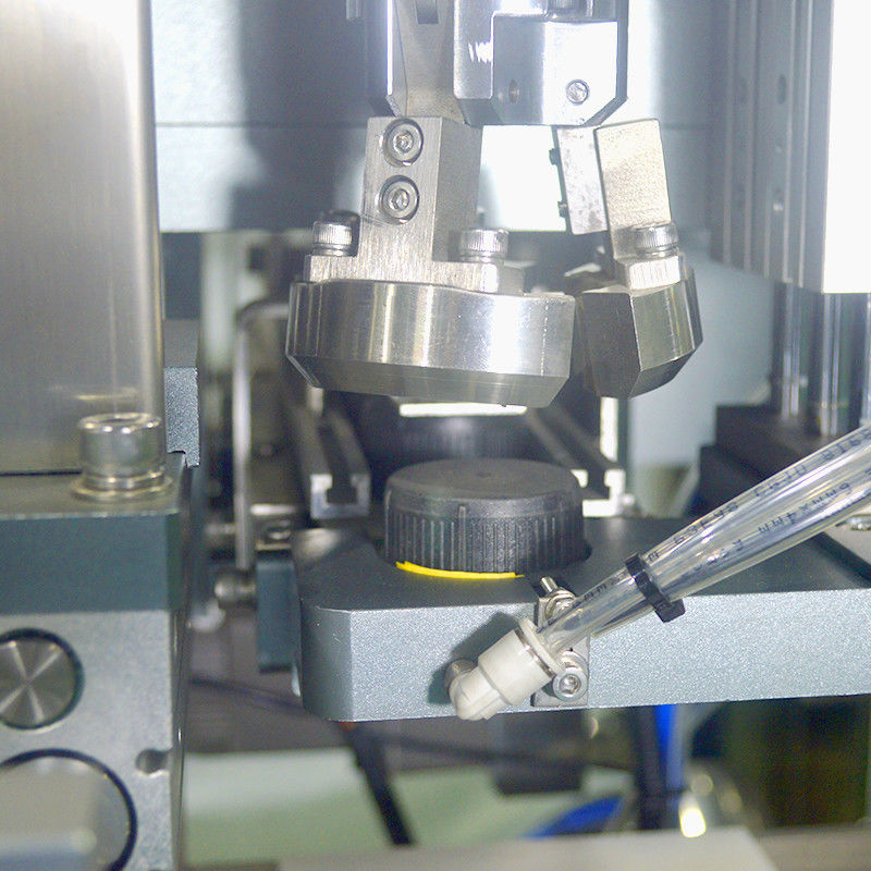 23000*2500*2600mm Labelprinter en Stickermachine voor het afsluiten van motoroliebottels