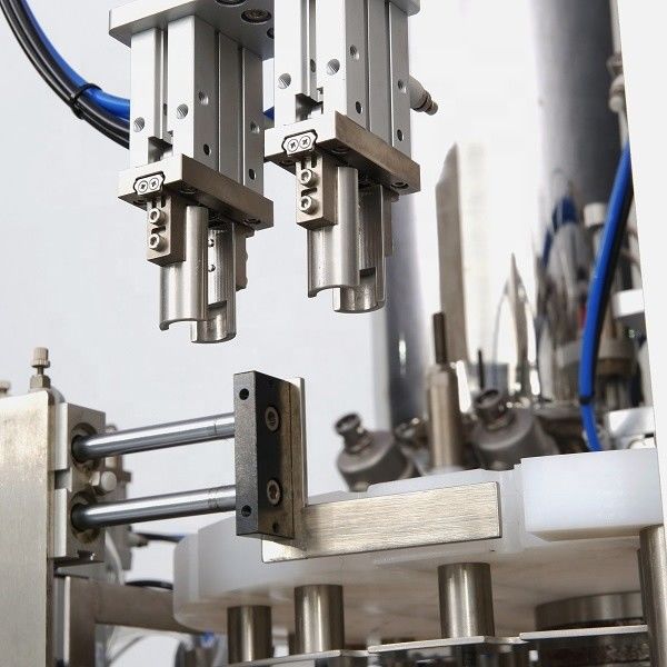 Vloeistof en flessen vullen gemakkelijker met HMI Core Components Suppository Filling Machine