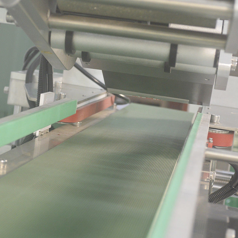 Machine voor het etiketteren van platte oppervlakken met hoge productiviteit met programmabeheer PLC-aanraakscherm