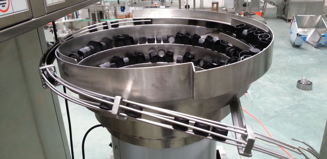 Geavanceerde automatische plastic flesdeksels sorteermachine voor het verpakken van de flesdop