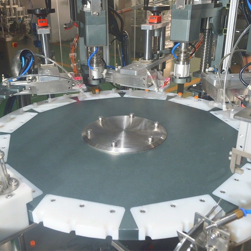 Chuck Type Reagent Tube Liquid Filling Capping Labeling Machine met een capaciteit van 800 kg