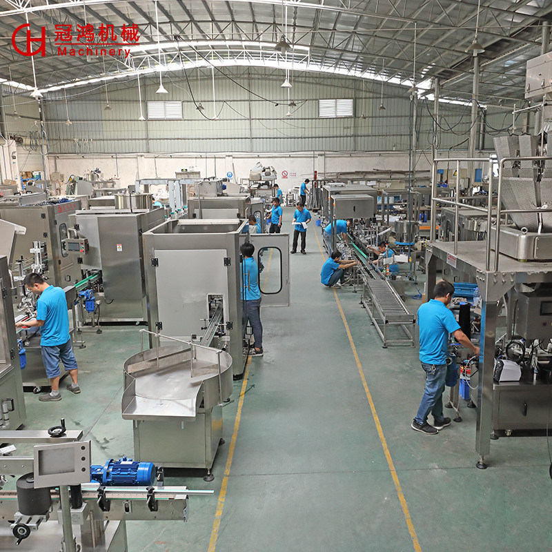 Plantvoorziening Automatische vergrendelingskappenmachine voor glazen flessen/potten Elektrisch aangedreven type