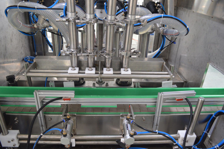Automatische 4-kop warme zuigervulmachine voor haargel/wasprogramma-controlevulmachine