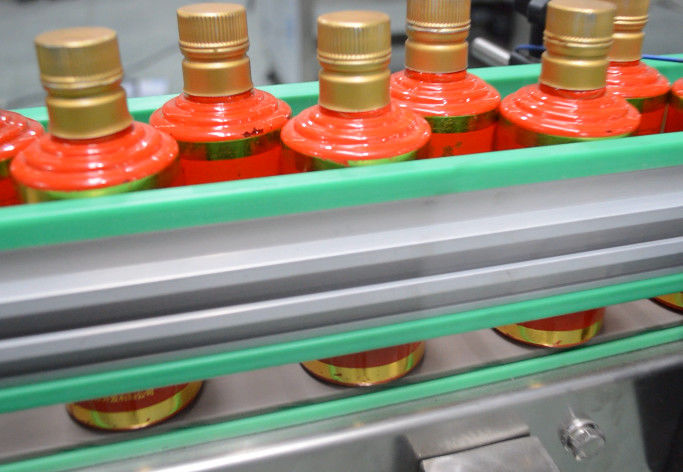 Op maat gemaakte 4 6 8 10 12 14 16 18 koppen vloeibare vulmachine voor rode wijn/vodka/whisky