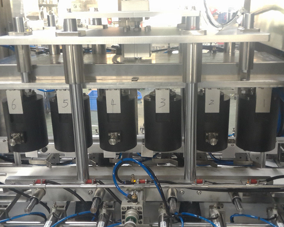 Met motor aangedreven servo-conveyor met 0,6-0,8 MPa druk