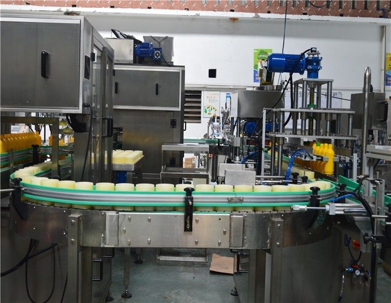 Goede kwaliteit Eetbare olie Kookolie Sojabonen Maïs Zonnebloem Kokosnoot Pinda Olijfolie Linnenzaad Olie Filling Machine Filler